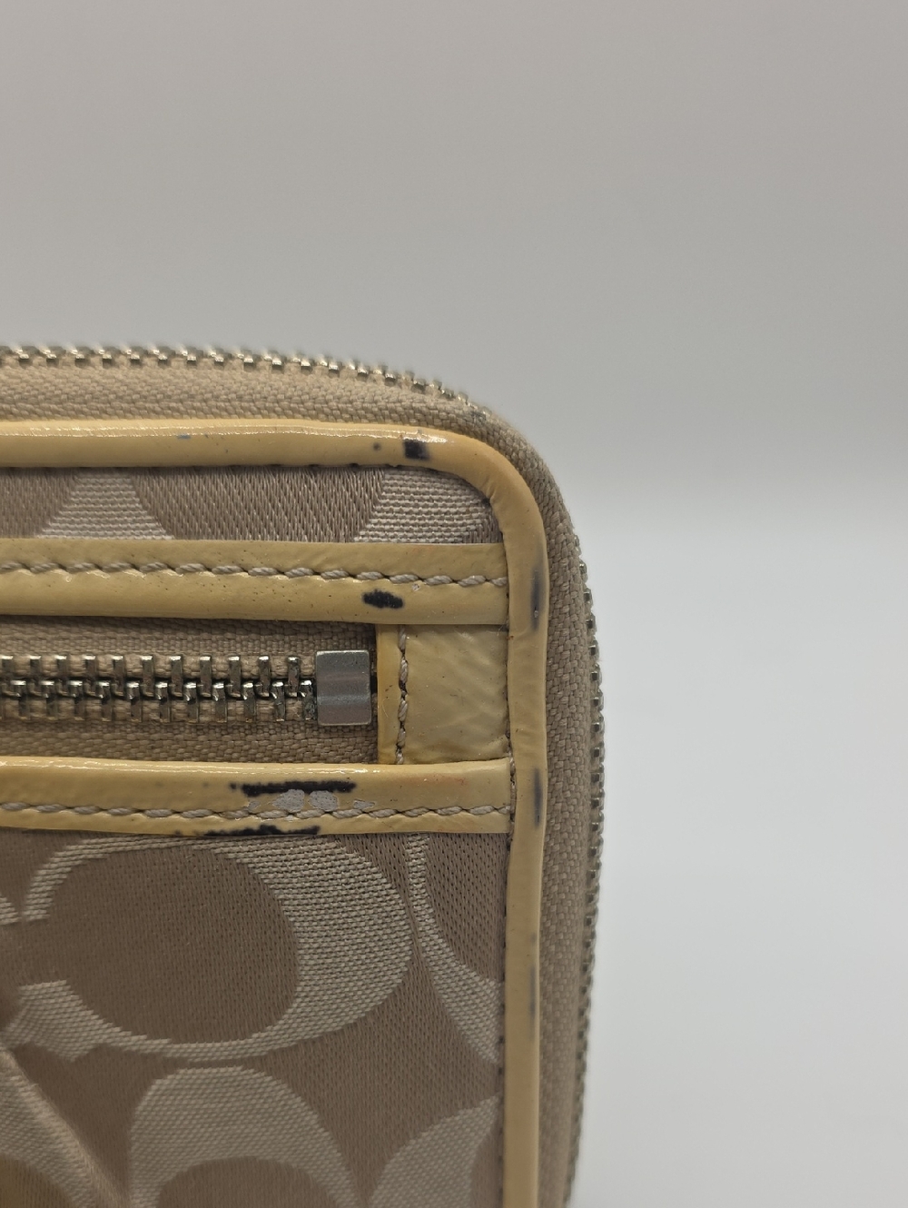 Coach Beige/Tan Signature Wristlet with Detachable Strap - Picture 7 of 17